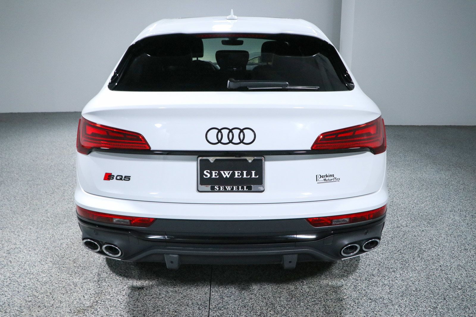 Used 2023 Audi SQ5 Premium Plus w/ Premium Plus Package AWD/4WD image 8