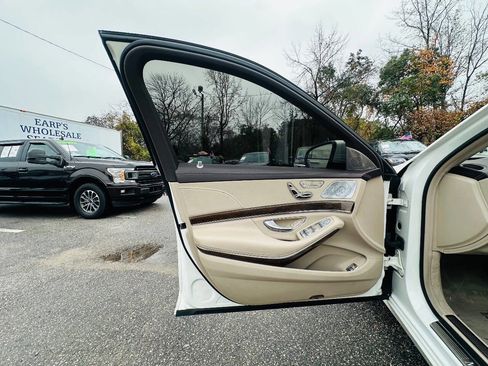 Used 2015 Mercedes-Benz S 550 4MATIC Sedan w/ Premium 1 Package image 16