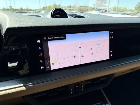 Used 2025 Porsche Cayenne Base image 18