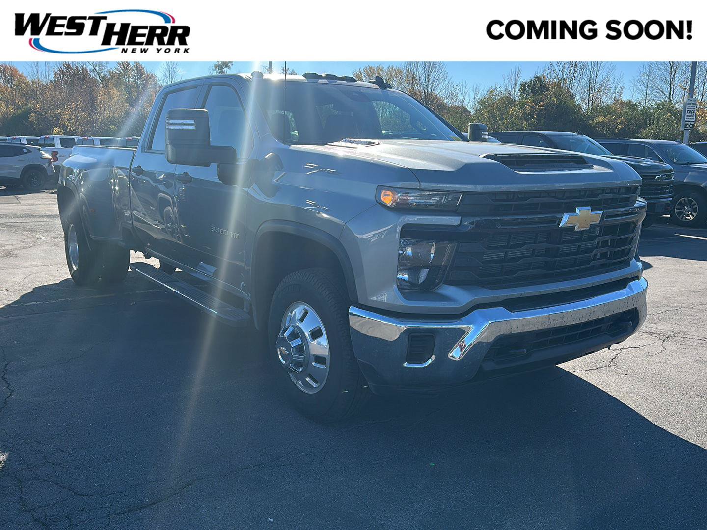 Used 2026 Chevrolet Silverado 3500 W/T AWD/4WD image 1