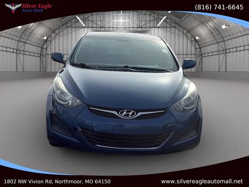 Used 2014 Hyundai Elantra SE image 8