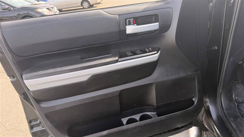 Used 2021 Toyota Tundra SR5 AWD/4WD image 26