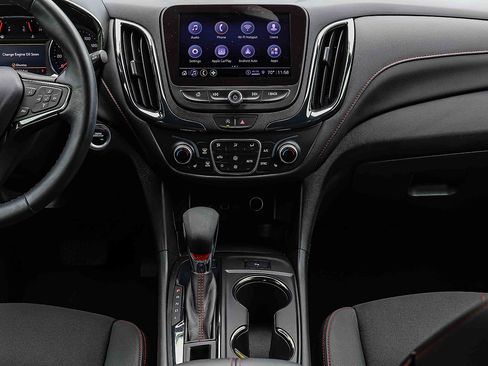 Used 2024 Chevrolet Equinox RS AWD/4WD image 10