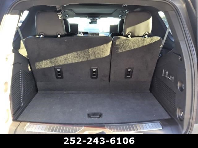 Used 2025 GMC Yukon AT4 Ultimate AWD/4WD image 6