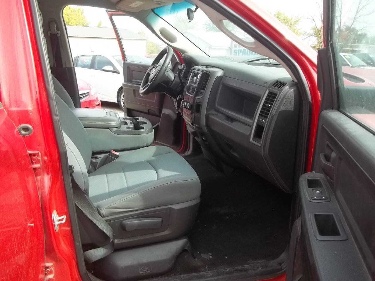 Used 2013 RAM 1500 Express RWD image 12