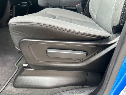 Used 2024 RAM 1500 Big Horn image 28