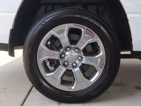 Used 2023 RAM 1500 Big Horn AWD/4WD image 11