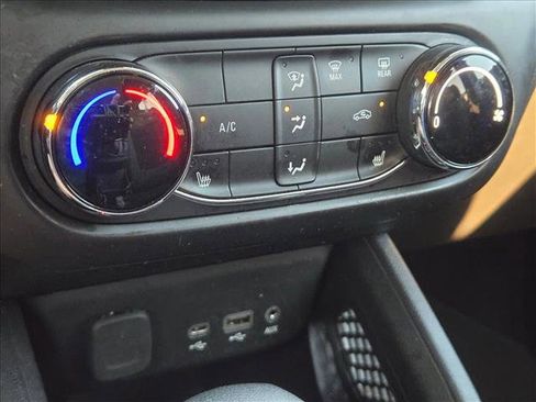 Used 2023 Chevrolet TrailBlazer LT image 13