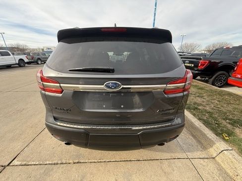Used 2022 Subaru Ascent Onyx Edition image 5