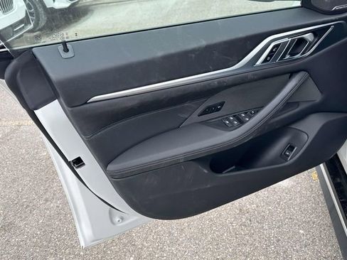 New 2026 BMW 430i xDrive w/ M Sport Package AWD/4WD image 11