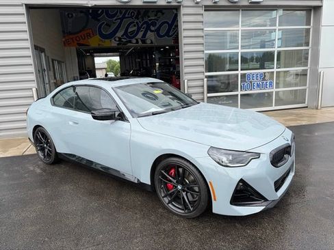 Used 2024 BMW M240i Coupe RWD image 4