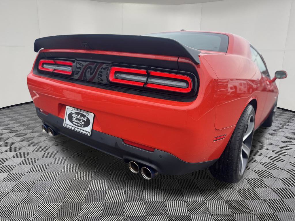 Used 2019 Dodge Challenger R/T RWD image 15