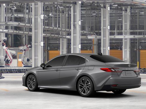 New 2026 Toyota Camry XLE image 6