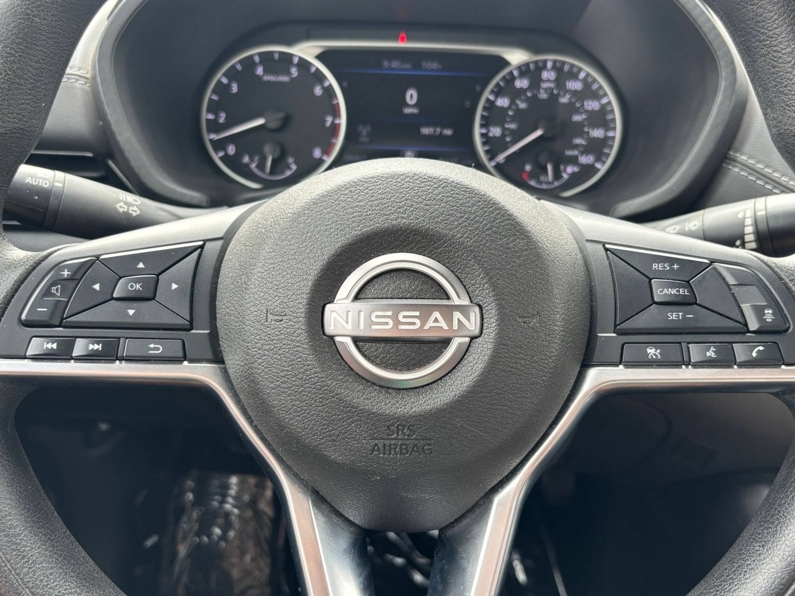 Used 2025 Nissan Sentra SV FWD image 25