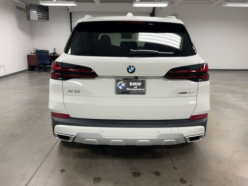 New 2026 BMW X5 sDrive40i image 10