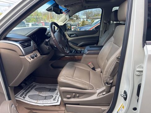 Used 2015 Chevrolet Suburban LTZ AWD/4WD image 15