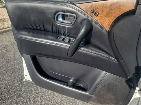 Used 2021 Nissan Armada SL w/ Captain's Chairs Package image 29