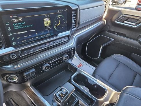 Used 2023 Chevrolet Silverado 1500 LT w/ Leather Package image 21