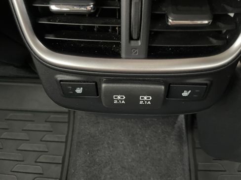 Certified 2021 Subaru Outback Touring XT image 33