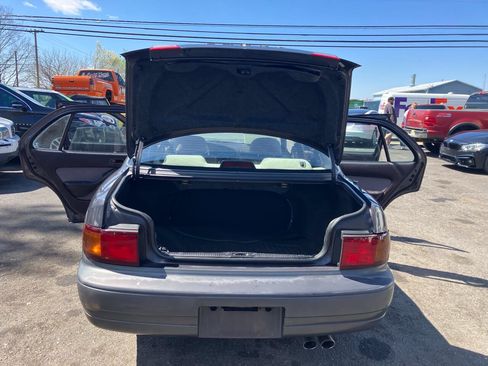 Used 1996 Toyota Camry LE FWD image 28