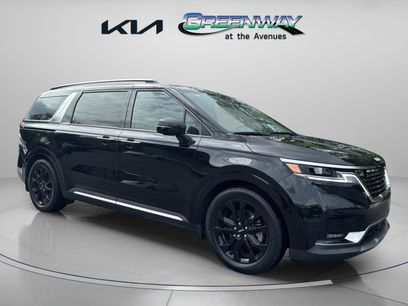 Used 2023 Kia Carnival SX