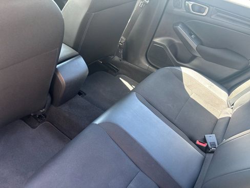 Used 2023 Honda Civic Sport image 13