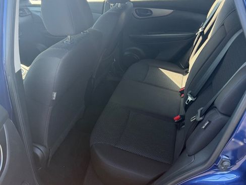 Used 2020 Nissan Rogue Sport S w/ Appearance Package FWD image 18