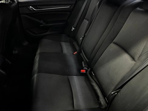 Used 2021 Honda Accord Hybrid image 10