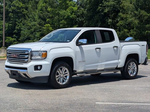 Used 2017 GMC Canyon SLT w/ Driver Alert Package AWD/4WD image 5