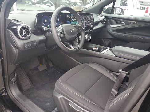 Used 2026 Chevrolet Blazer EV LT w/ Midnight/Sport Edition image 17