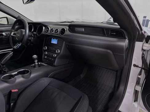Used 2019 Ford Mustang GT w/ GT Performance Package RWD image 32