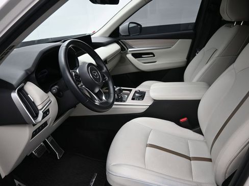 Used 2024 MAZDA CX-90 Plug-In Hybrid w/ Premium Plus AWD/4WD image 11