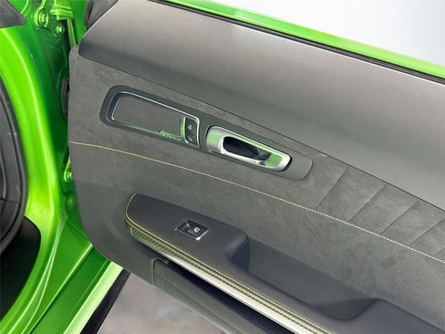 Used 2020 Mercedes-Benz AMG GT R image 32