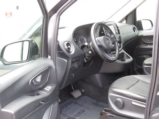 Used 2023 Mercedes-Benz Metris Passenger image 8