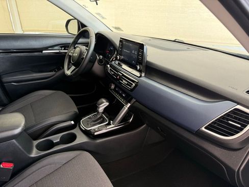 Used 2023 Kia Seltos S FWD image 14