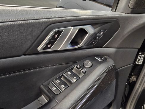 Used 2023 BMW X5 xDrive40i AWD/4WD image 21