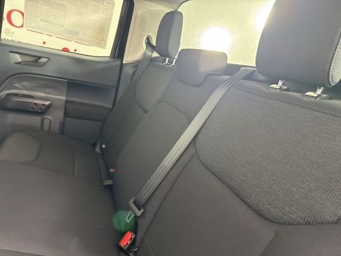 New 2025 Ford Maverick XL image 18