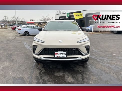 New 2026 Buick Envista Sport Touring w/ Studio Series image 14