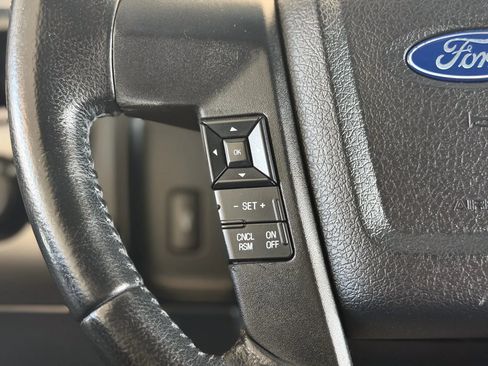 Used 2017 Ford Expedition EL XLT AWD/4WD image 34