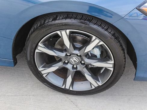 Used 2025 Honda Civic Sport Touring image 13