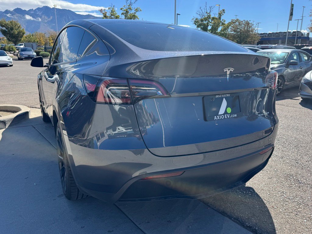 Used 2023 Tesla Model Y Long Range AWD/4WD image 6