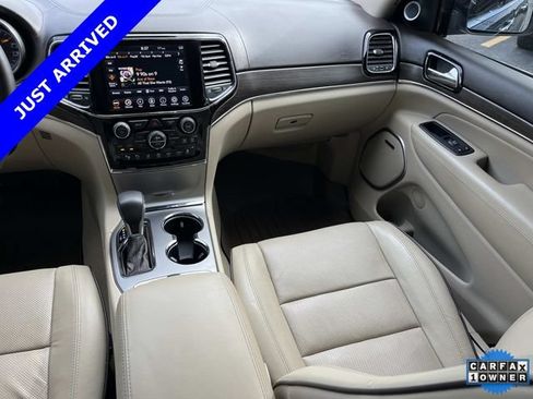 Certified 2020 Jeep Grand Cherokee Overland AWD/4WD image 15