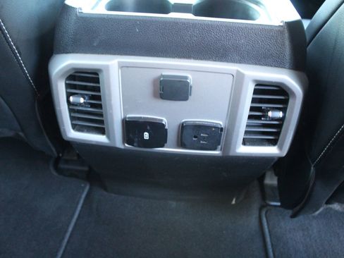 Used 2021 Ford F250 Lariat image 17