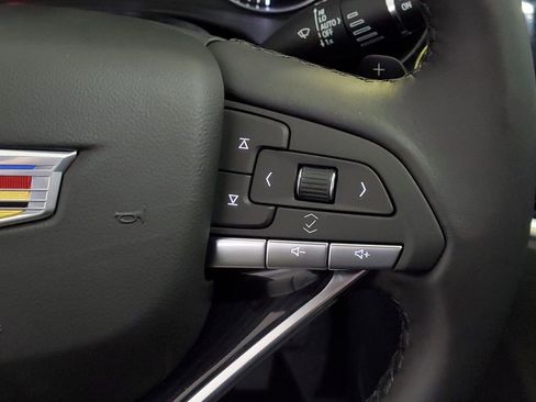 New 2025 Cadillac XT6 Premium Luxury image 21