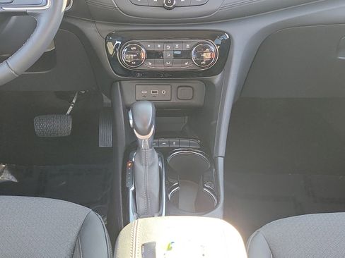 Used 2023 Buick Encore GX Select w/ Safety Package II image 29