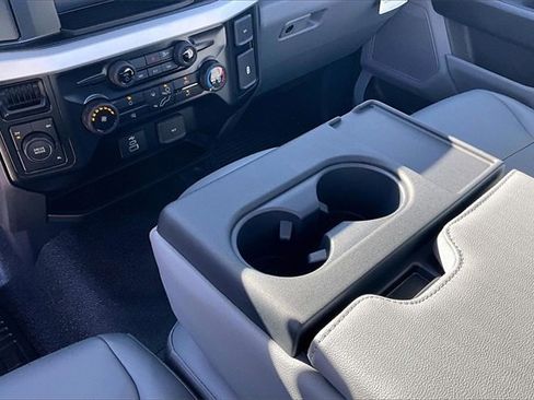 New 2026 Ford F450 XL w/ XL Chrome Package image 7