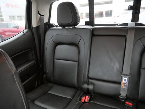 Used 2015 GMC Canyon SLT w/ Driver Alert Package image 12