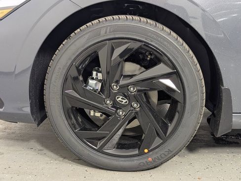 New 2026 Hyundai Elantra Sport image 9