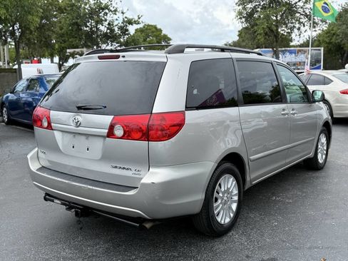 Used 2008 Toyota Sienna LE image 7