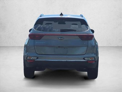 Used 2022 Kia Sportage EX AWD/4WD image 6